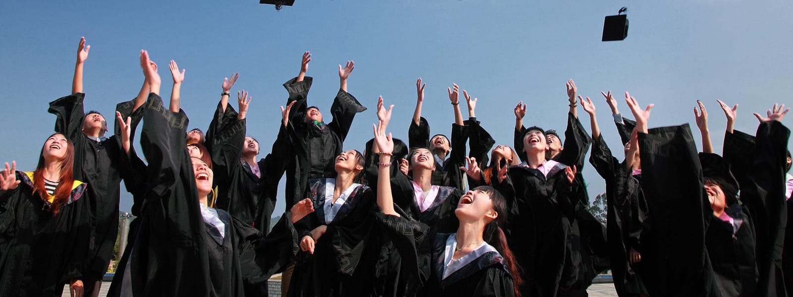 Biasiswa Hong Leong Foundation 2024: Peluang Melanjutkan Pengajian Anda